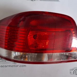 Piloto trasero izquierdo de Audi A3 8P1