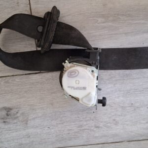 Cinturón seguridad delantero derecho de Bmw serie 1 berlina E81 E87 118d