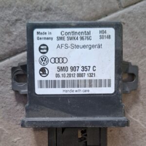 Módulo control de faros de xenón de Volkswagen Golf