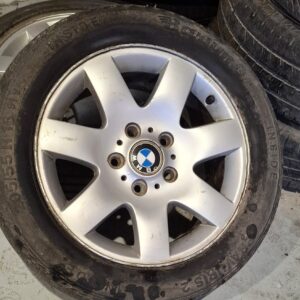 Llanta de Bmw serie 3 E46. 205/55 R16